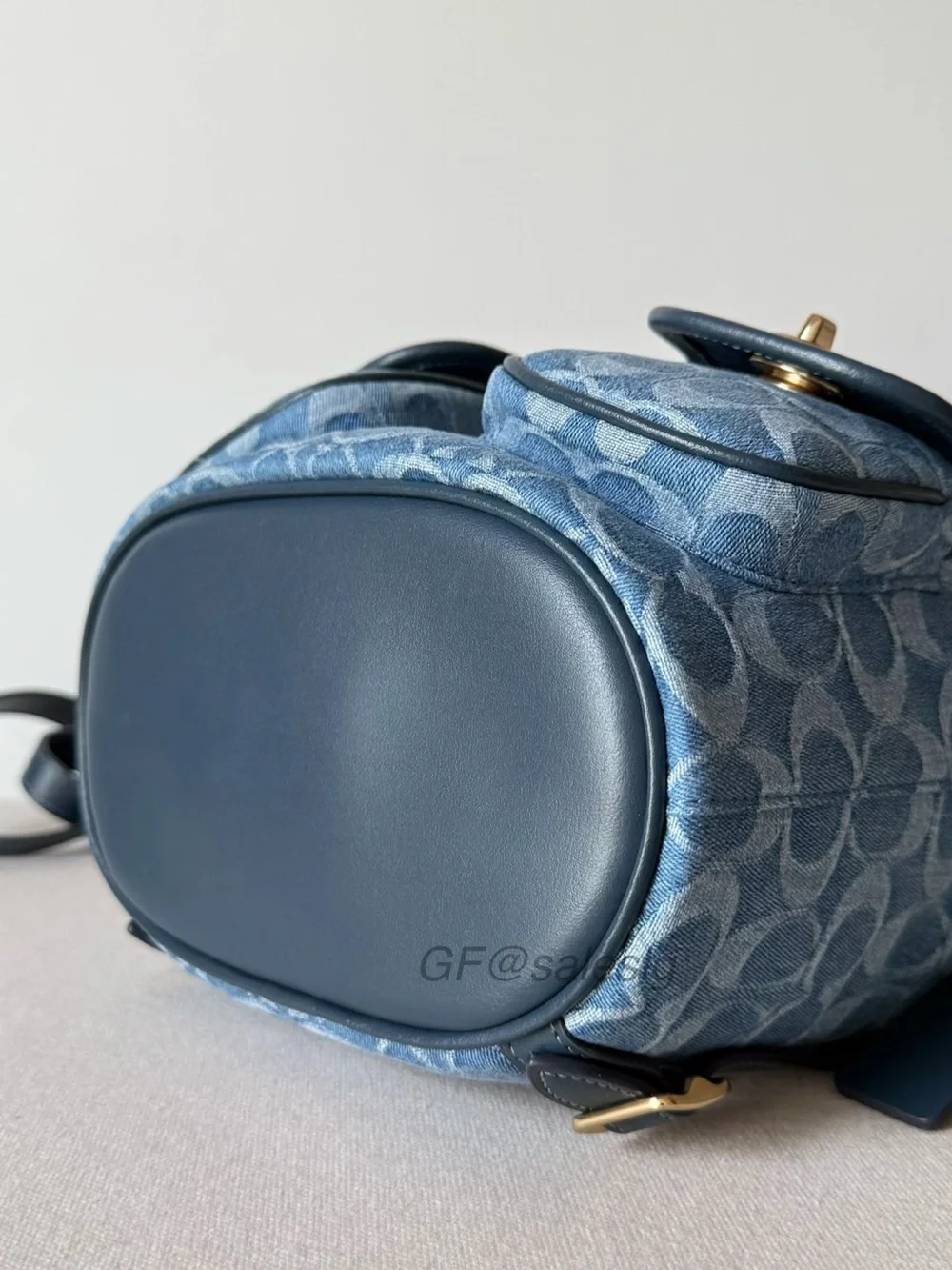 NWT Coach Hadley Backpack Signature Denim Blue Leather Gold Turnlock CDB95